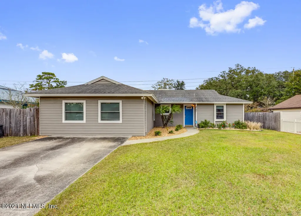 8121 Sable Woods Drive N Jacksonville FL 32244