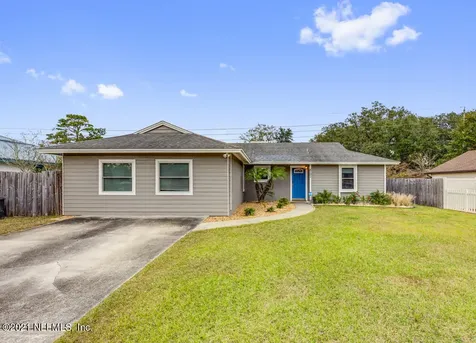 8121 Sable Woods Drive N Jacksonville FL 32244