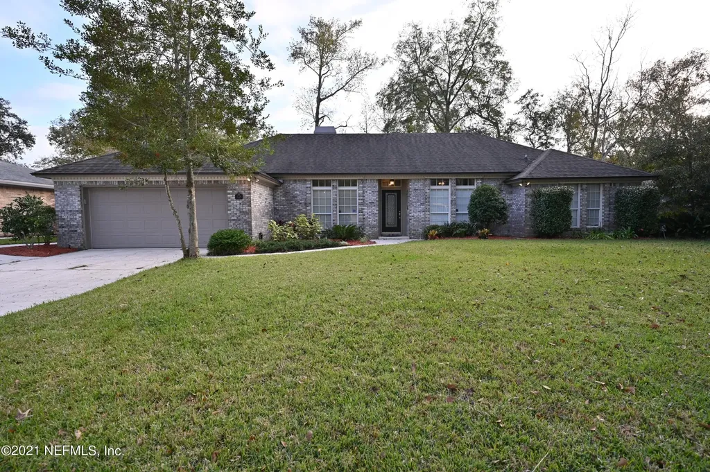 4224 Reservoir Lane S Jacksonville FL 32223