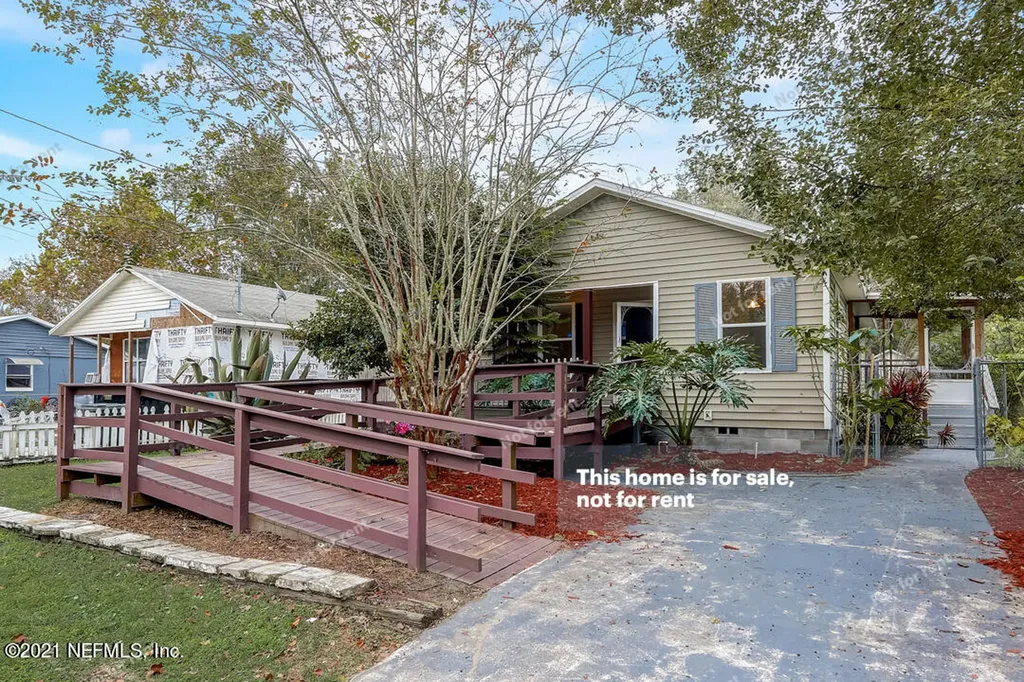 1513 Forbes Street Green Cove Springs FL 32043