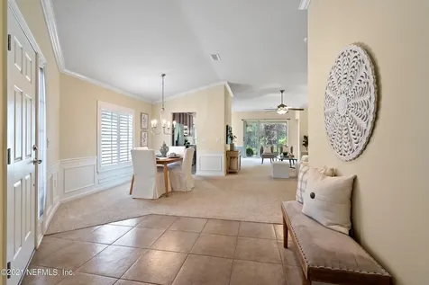 9138 Honeybee Lane Jacksonville FL 32256