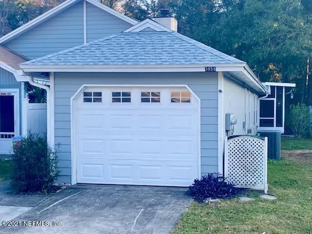 3858 Windridge Court Jacksonville FL 32257