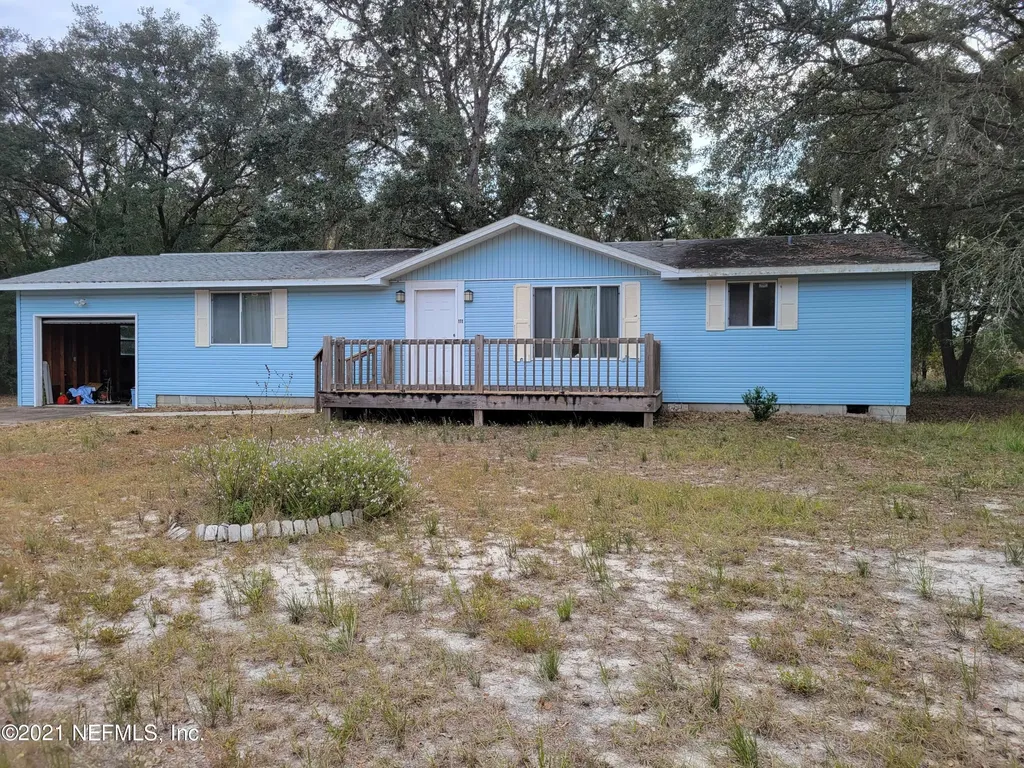 111 Miller Square Interlachen FL 32148