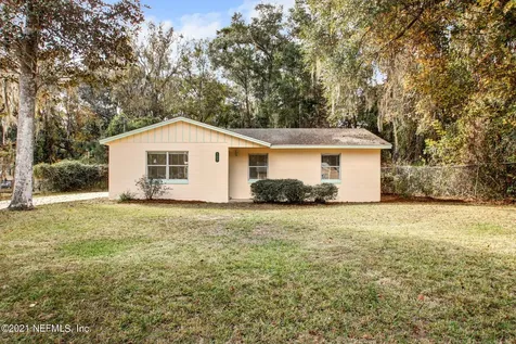 107 Woodlawn Road Satsuma FL 32189