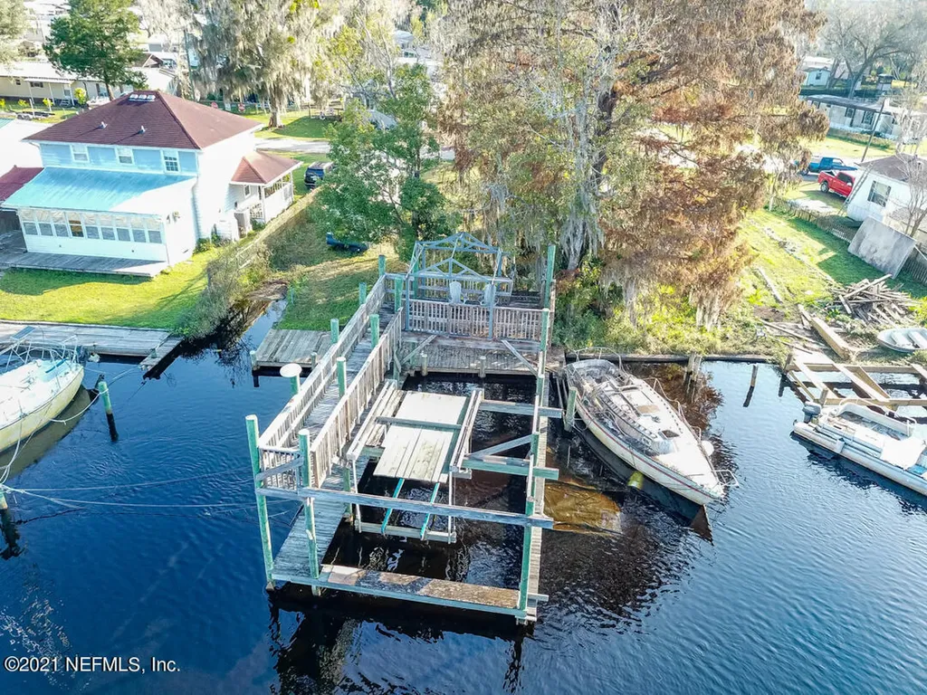 144 Magnolia Trail Satsuma FL 32189