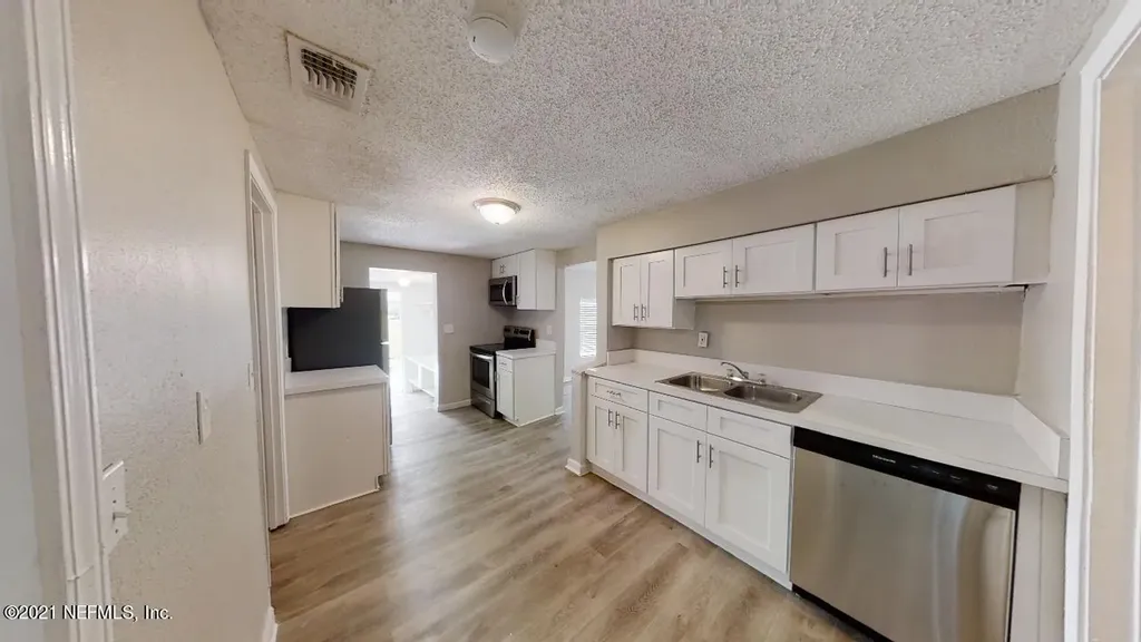 1021 Woodstock Avenue Jacksonville FL 32254
