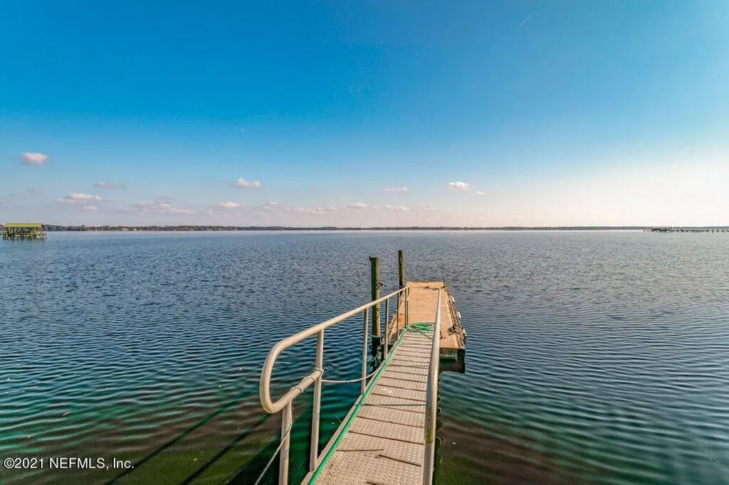 101 Magnolia Avenue Palatka FL 32177