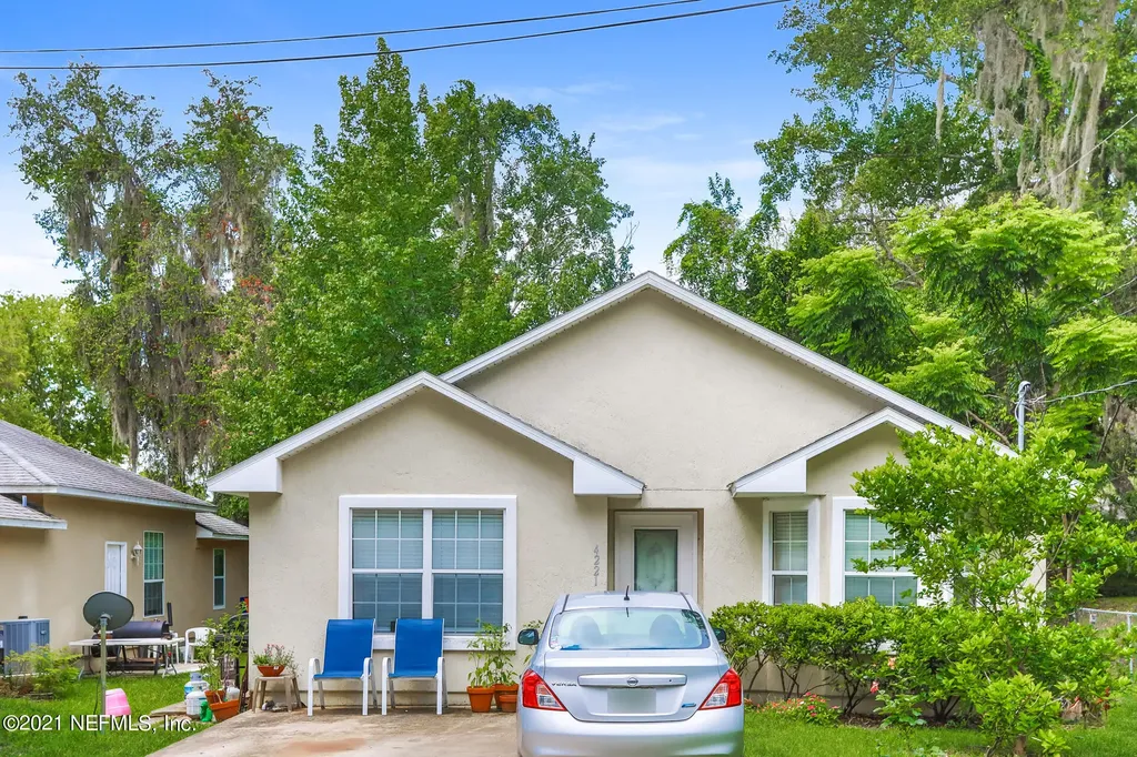 4221 New Hampshire Road Elkton FL 32033