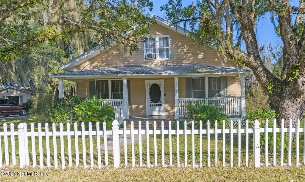 130 W Mccormick Road East Palatka FL 32131