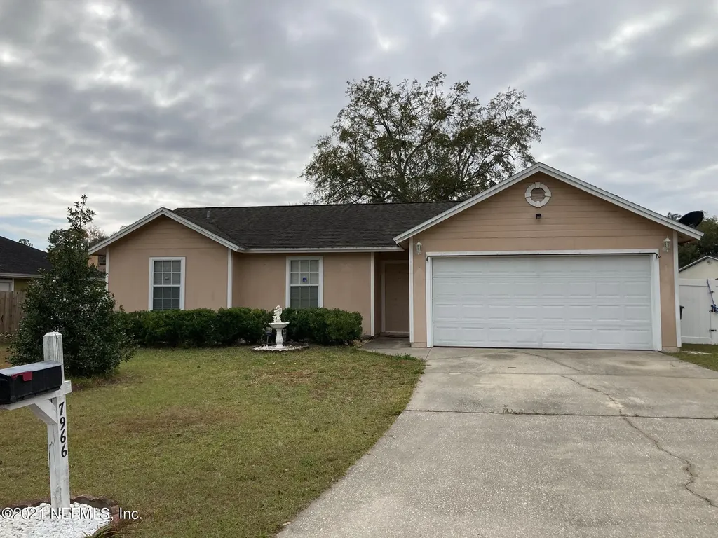 7966 Domingue Court Jacksonville FL 32210