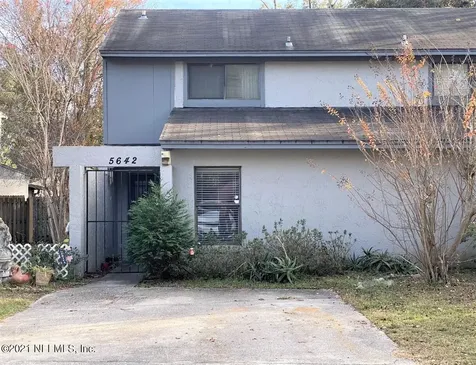 5642 Greatpine Lane N Jacksonville FL 32244