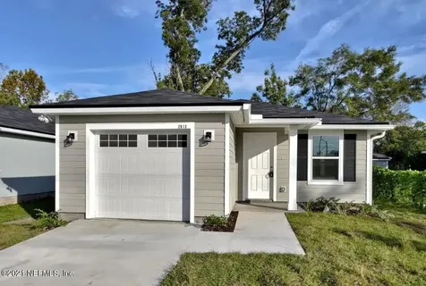 2013 Broadway Avenue Jacksonville FL 32209