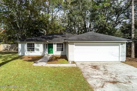 7793 Hunters Lake Circle N Jacksonville FL 32210