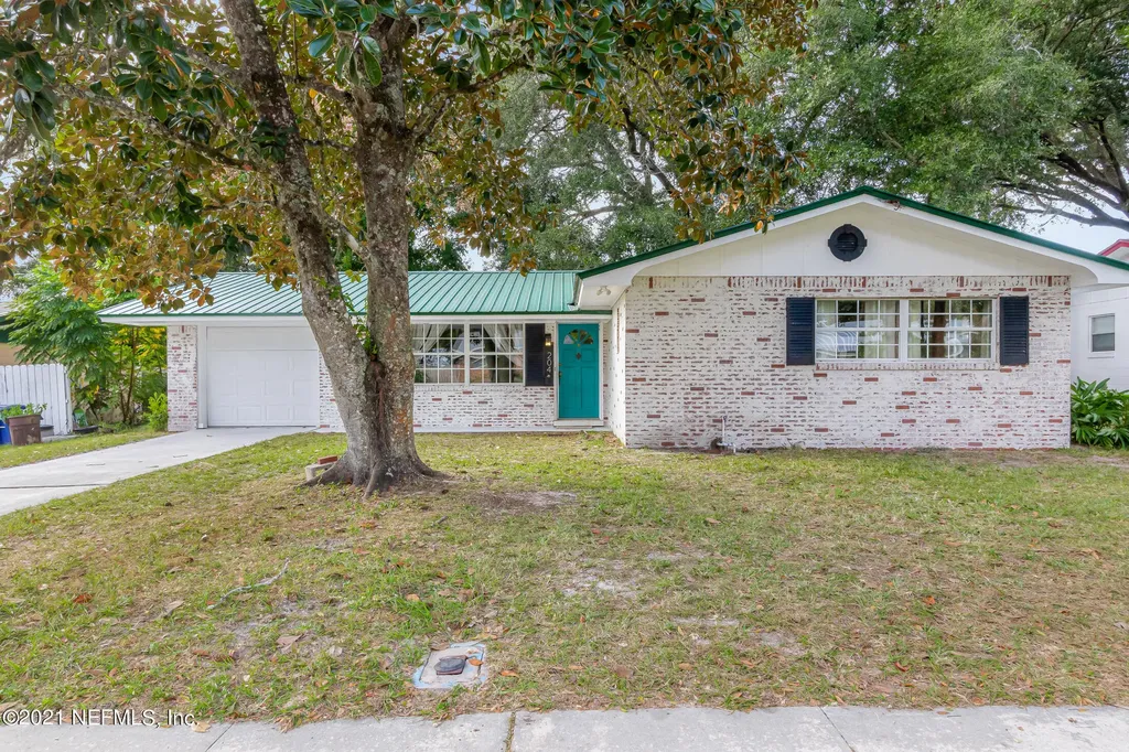 204 Holly Lane Palatka FL 32177
