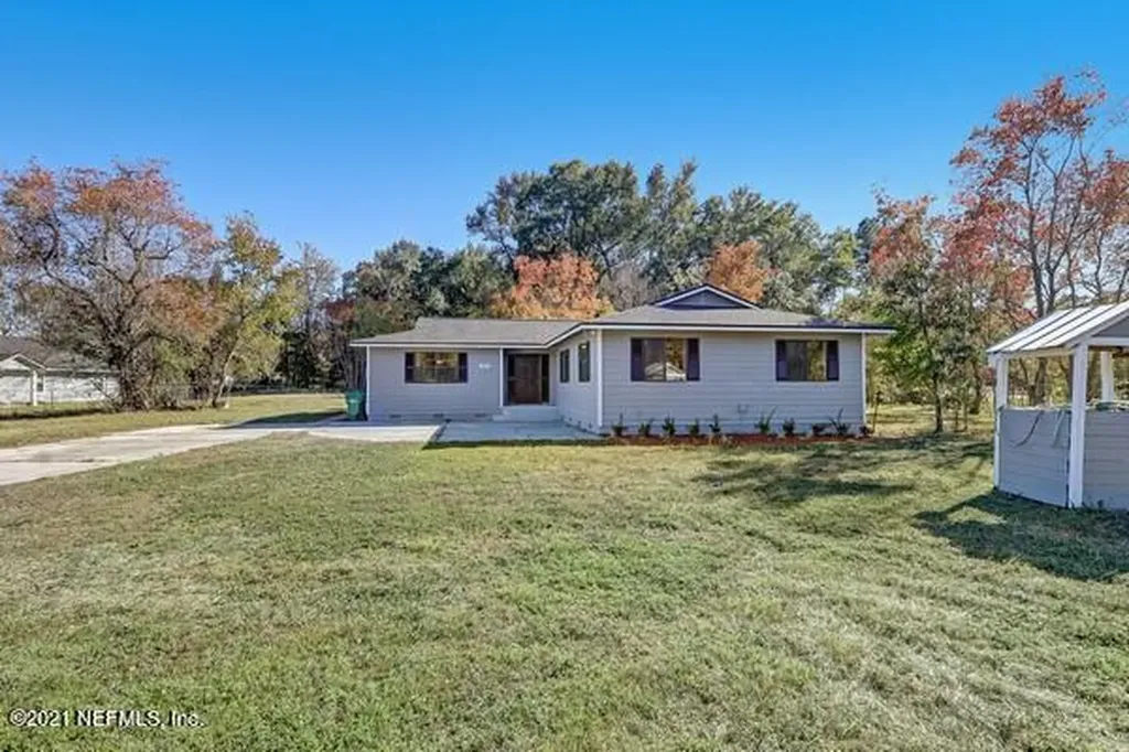 44018 Swallowfork Avenue Callahan FL 32011
