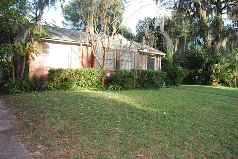 4605 Pinewood Avenue Jacksonville FL 32207