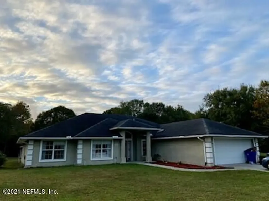 10275 Gregory Avenue Hastings FL 32145