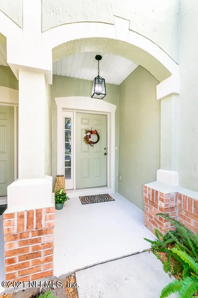7568 Scarlet Ibis Lane Jacksonville FL 32256