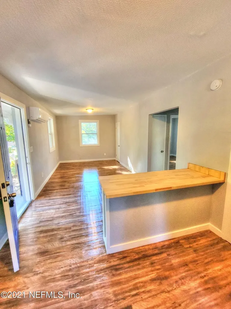 3018 Pearce Street Jacksonville FL 32209