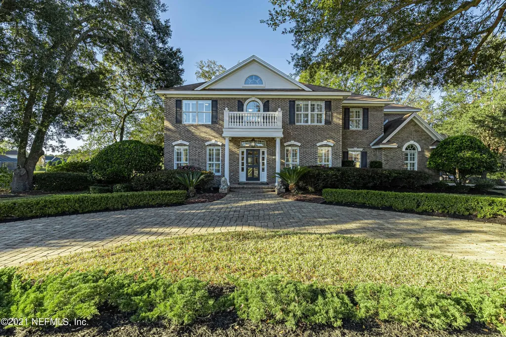 1124 Victory Lake Drive Jacksonville FL 32221