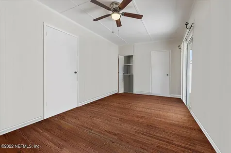 451 Whiting Lane Atlantic Beach FL 32233
