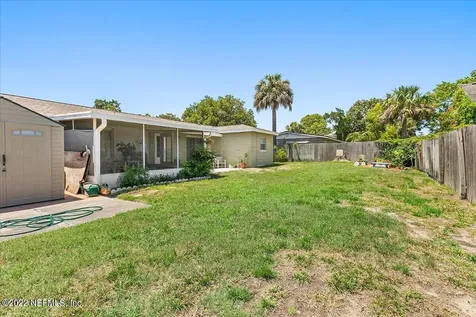 451 Whiting Lane Atlantic Beach FL 32233