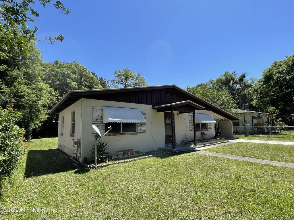 1615 Roselle Avenue Palatka FL 32177