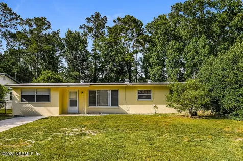7839 Lemans Drive Jacksonville FL 32210