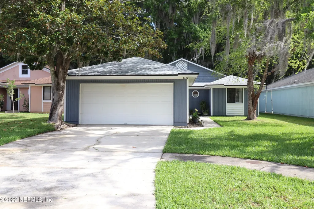 4339 Lake Woodbourne Drive Jacksonville FL 32217