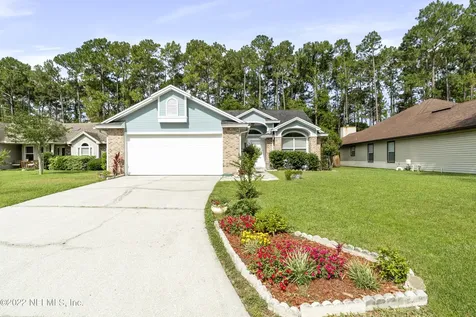 2198 Longly Green Court Jacksonville FL 32246