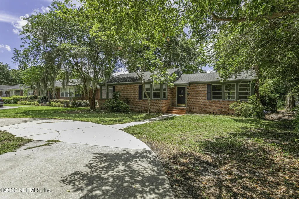 4614 Pinewood Avenue Jacksonville FL 32207