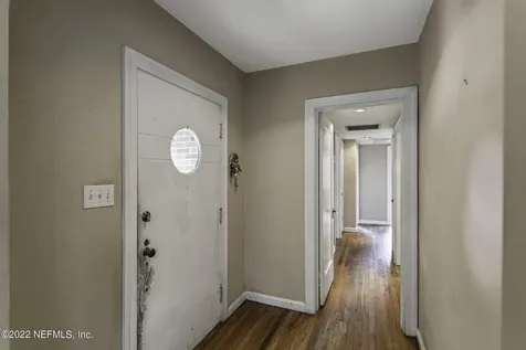4614 Pinewood Avenue Jacksonville FL 32207