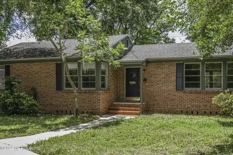 4614 Pinewood Avenue Jacksonville FL 32207
