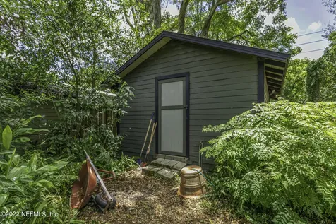 4614 Pinewood Avenue Jacksonville FL 32207