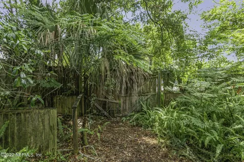 4614 Pinewood Avenue Jacksonville FL 32207