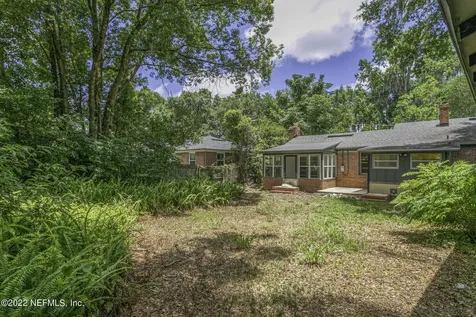 4614 Pinewood Avenue Jacksonville FL 32207