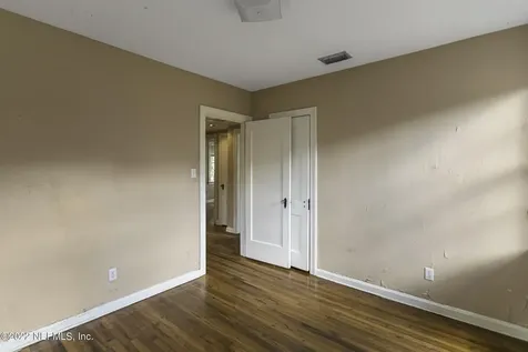 4614 Pinewood Avenue Jacksonville FL 32207