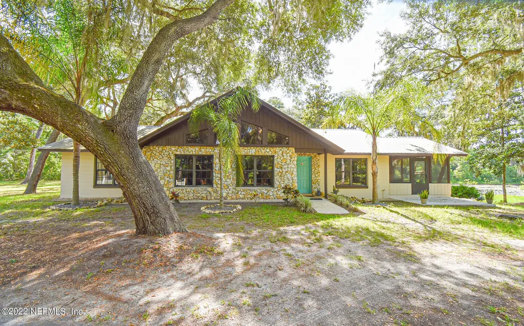 143 Rooster Run Road Crescent City FL 32112