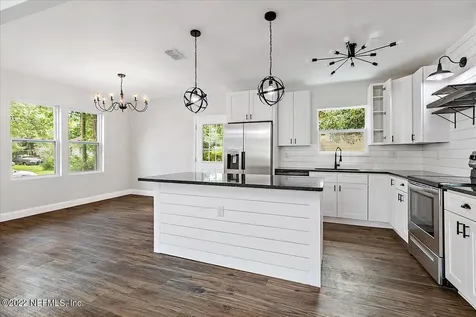 2982 Gilmore Street Jacksonville FL 32205