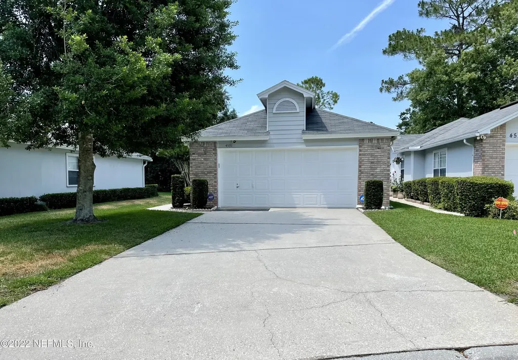 4591 Wandering Oaks Court Jacksonville FL 32257