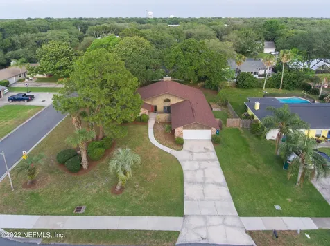 1105 Kings Road Neptune Beach FL 32266