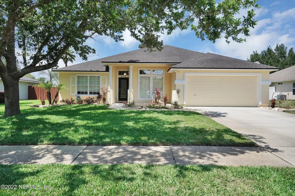 416 W Silverthorn Lane Ponte Vedra FL 32081