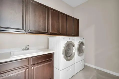 406 Medio Drive St. Augustine FL 32095