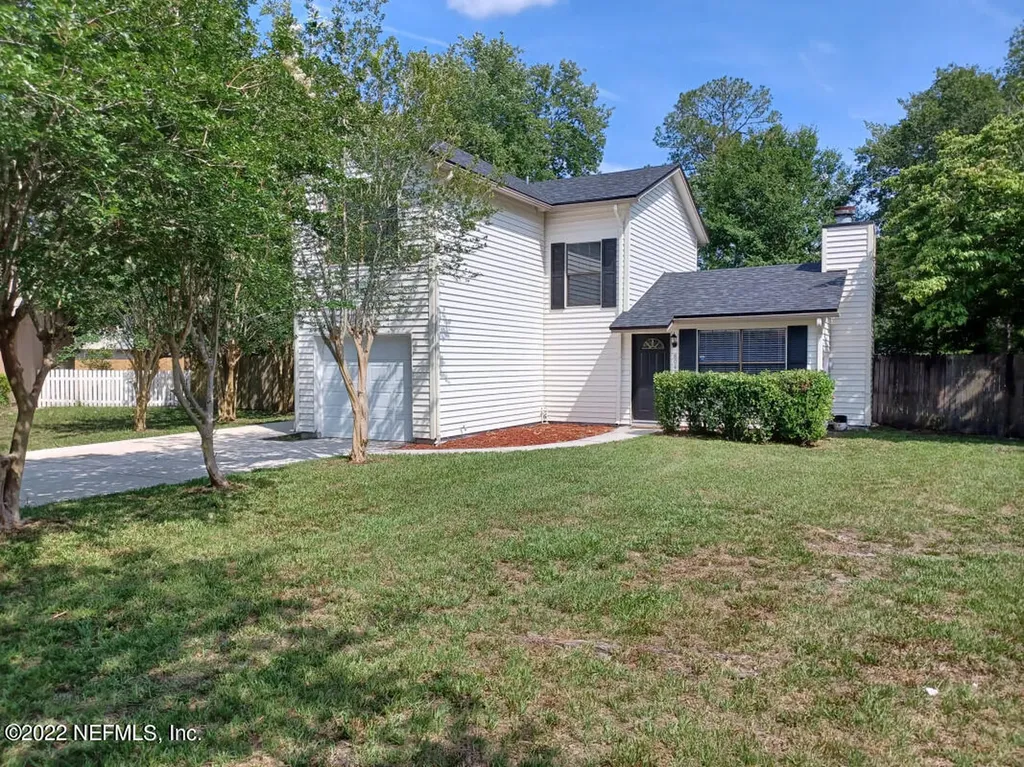 8044 Colonnade Court E Jacksonville FL 32244