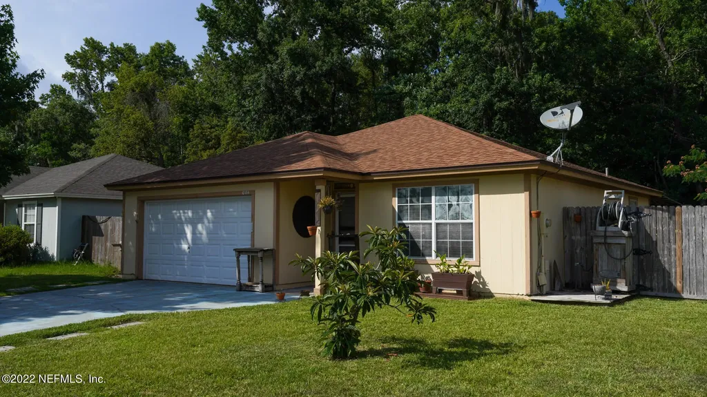 1084 Buccaneer Boulevard Green Cove Springs FL 32043