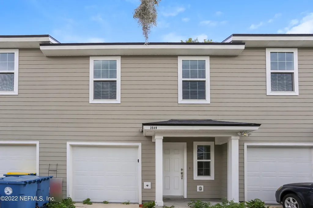 3549 Rain Forest Drive W Jacksonville FL 32277