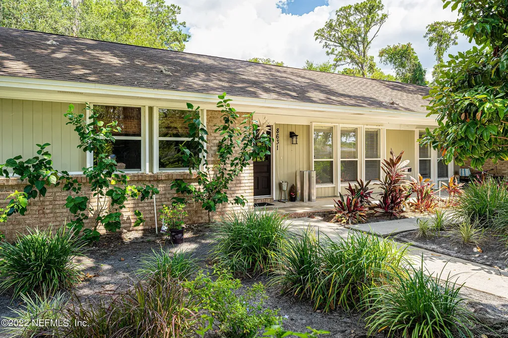 8631 San Servera Drive E Jacksonville FL 32217