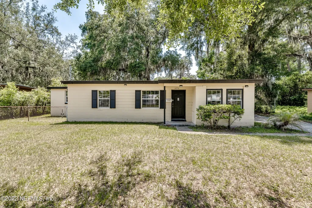 10550 Loyola Drive Jacksonville FL 32218