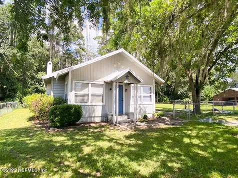1025 S Lake Avenue Lake Butler FL 32054