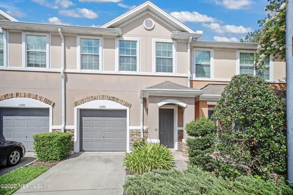 13493 Essence Court Jacksonville FL 32258